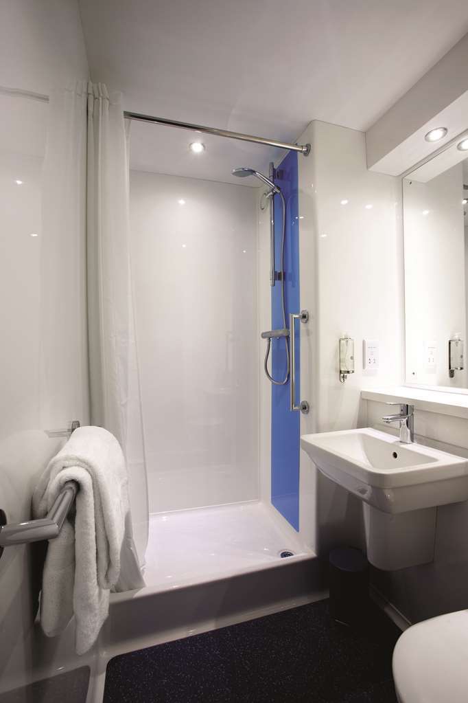 Travelodge Bradford Central Rum bild